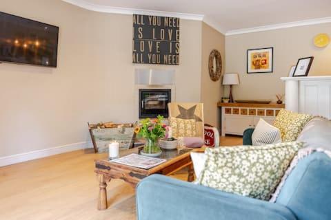 ブラッドフォード・オン・エイヴォンGranby Estate The Old Pool Houseアパートメント エクステリア 写真